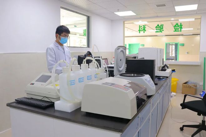 大冶市民家門口的健康守護(hù)站 又一社區(qū)衛(wèi)生服務(wù)中心啟用，檢驗(yàn)檢測服務(wù)再升級(jí)